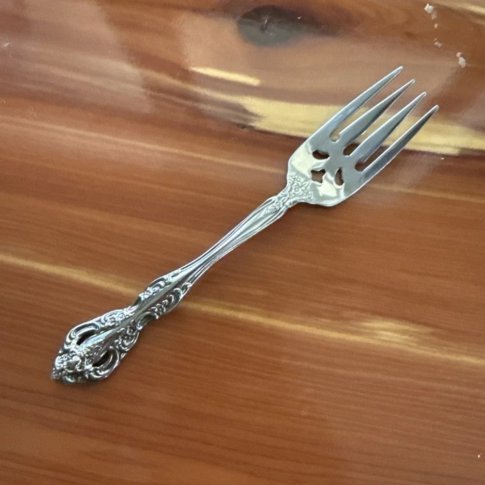 Oneida Michelangelo Heirloom Stainless Steel 18/10 Flatware Salad Forks Set Of 3